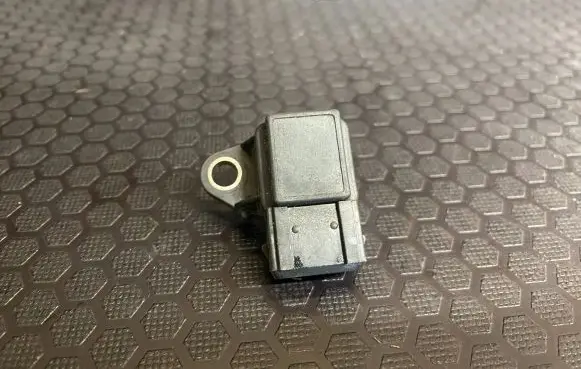 BMW X5 E53 Air pressure sensor 7787142