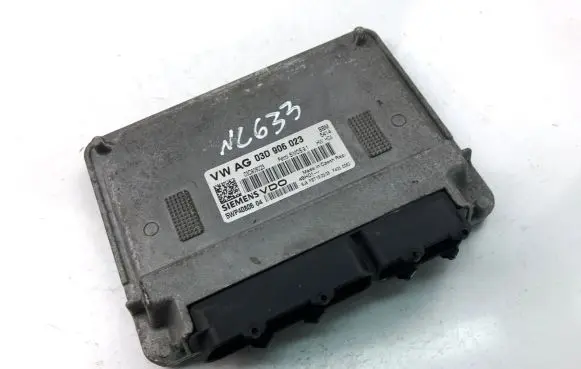 Skoda Fabia Mk1 (6Y) Engine control unit/module ECU 03D906023
