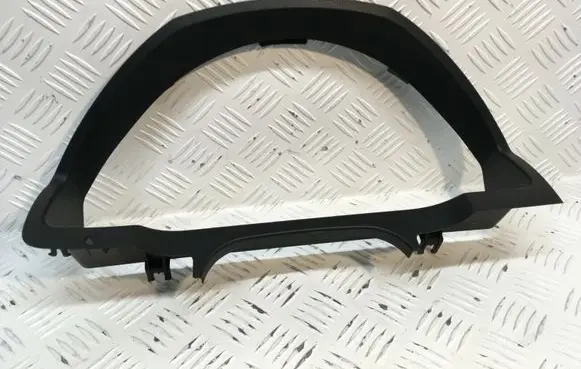 Mercedes-Benz C W204 Dashboard trim A2046800007