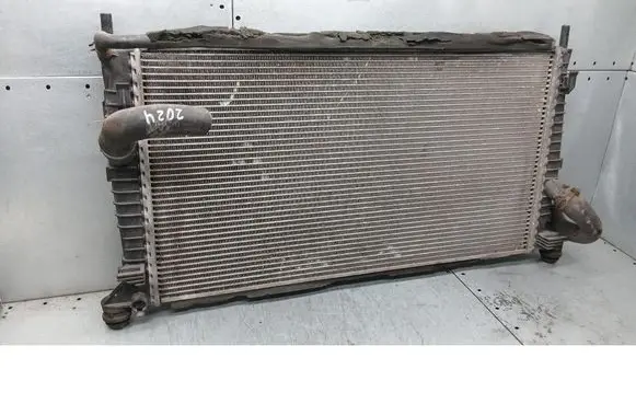 Ford Focus C-MAX Coolant radiator