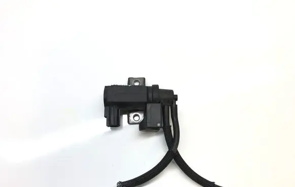 Toyota RAV 4 (XA30) Turbo solenoid valve 258190R011 K2157 70051308