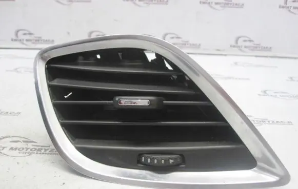 Opel Mokka Dashboard side air vent grill/cover trim