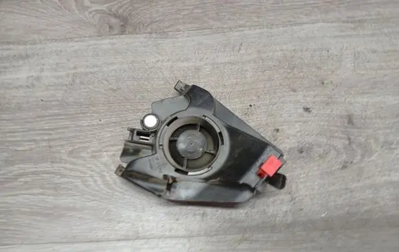 Volvo V70 Parcel shelf speaker 8633992
