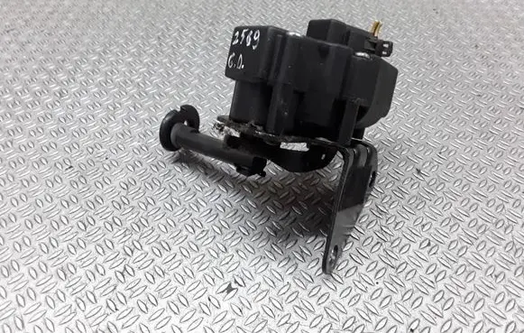 Seat Alhambra (Mk1) Vent window/glass motor 7M0847080