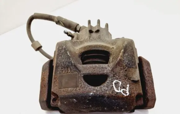 Citroen C4 II Front brake caliper