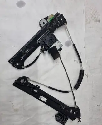 BMW 4 G22 G23 G24 G26 Front door electric window regulator 5A071C3 E01807112 F01813102