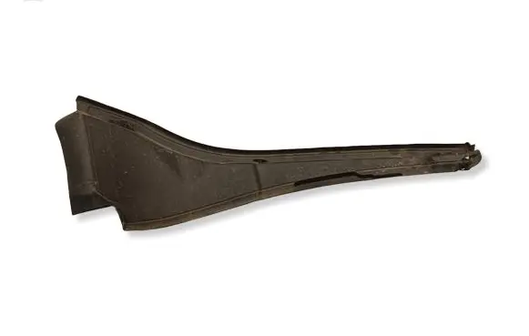 BMW 2 F46 Fender end trim 15054410 7500517