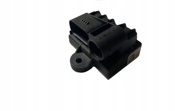 Mercedes-Benz A W176 Glow plug pre-heat relay A6519002203