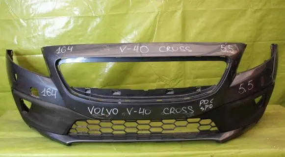 Volvo V40 Front bumper