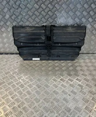 BMW X5 E70 Intercooler air guide/duct channel 51647177876