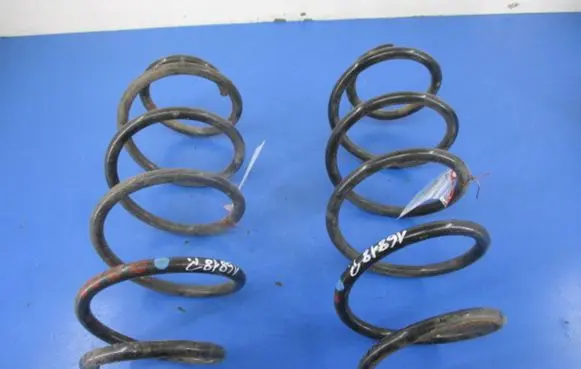 Skoda Roomster (5J) Front coil spring