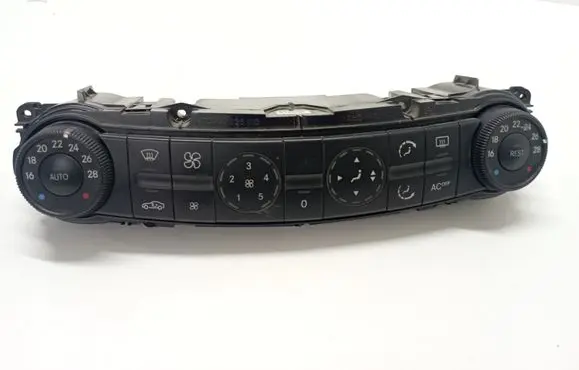 Mercedes-Benz E W211 Climate control unit 2118300085