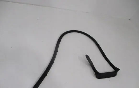 Peugeot Traveller Sliding door rubber seal 9808421480