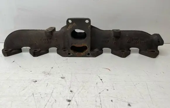 BMW 5 E60 E61 Exhaust manifold 7794491
