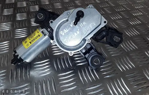 Volkswagen Tiguan Wiper motor w000002310