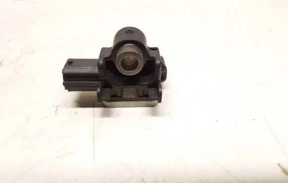Nissan Juke I F15 Airbag deployment crash/impact sensor 988301EA0A