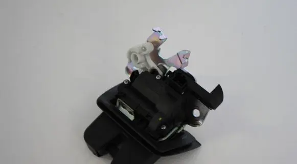 Audi A4 S4 B9 Tailgate/trunk/boot lock/catch/latch 8W9827505C