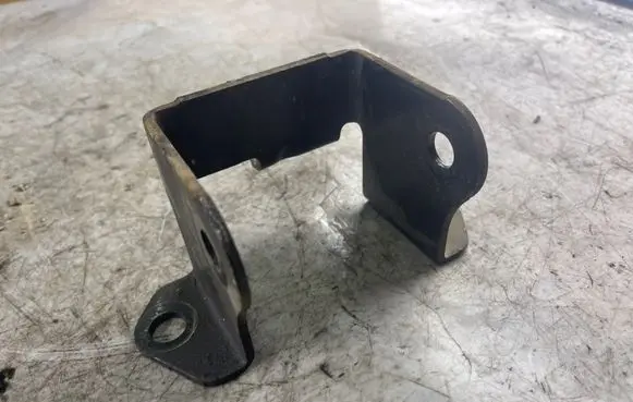 Dodge Caliber Engine mounting bracket