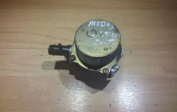 Renault Modus Vacuum pump 8200521381