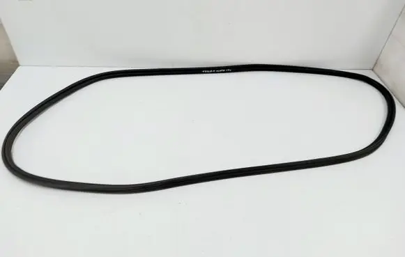 Tesla Model Y Trunk rubber seal (body) 149768199B