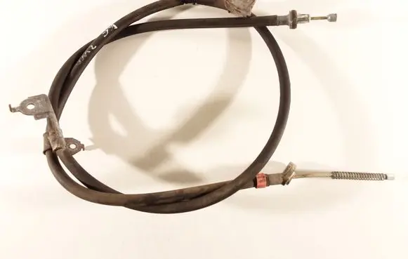 Nissan Qashqai Handbrake/parking brake wiring cable 