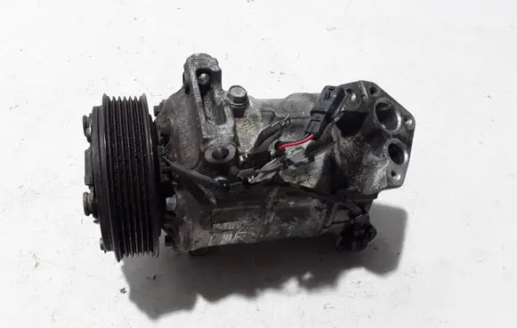 Renault Megane IV Air conditioning (A/C) compressor (pump) 926002410R