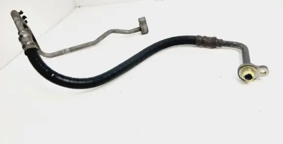 Volvo XC90 Air conditioning (A/C) pipe/hose