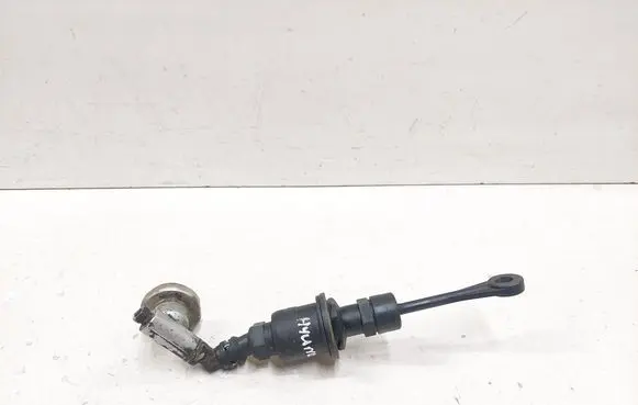 Hyundai i30 Clutch master cylinder GKS0019