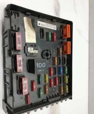 Volkswagen PASSAT B6 Fuse box set 3C0937125 63592777