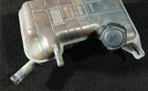 Renault Scenic II - Grand scenic II Coolant expansion tank/reservoir 8200262036