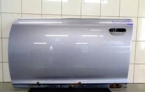 Audi A6 S6 C6 4F Front door