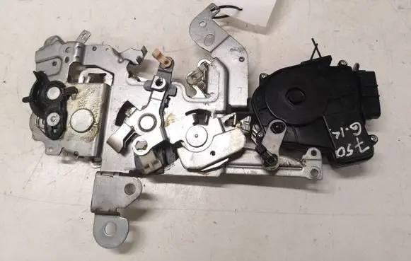 Mazda 5 Sliding door lock K33L