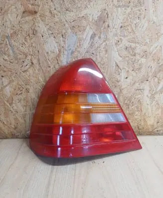 Mercedes-Benz C W202 Rear/tail lights 2028200164 3301520501