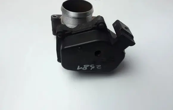Skoda Octavia Mk2 (1Z) Throttle valve 03L128063Q