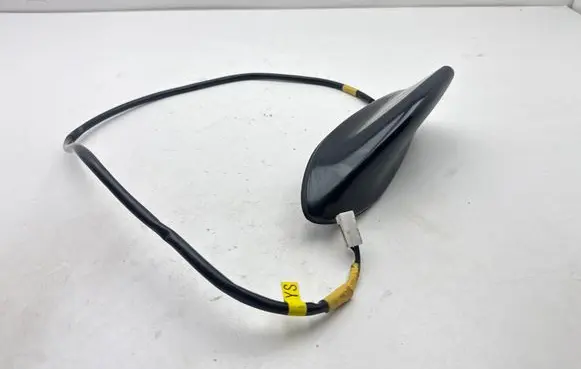 Toyota Auris E180 Aerial GPS antenna V310838C