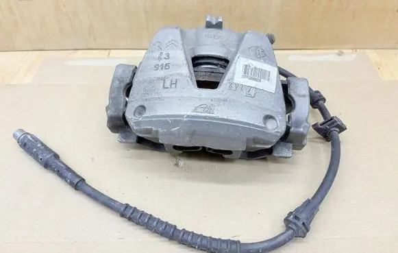 Peugeot Traveller Front brake caliper