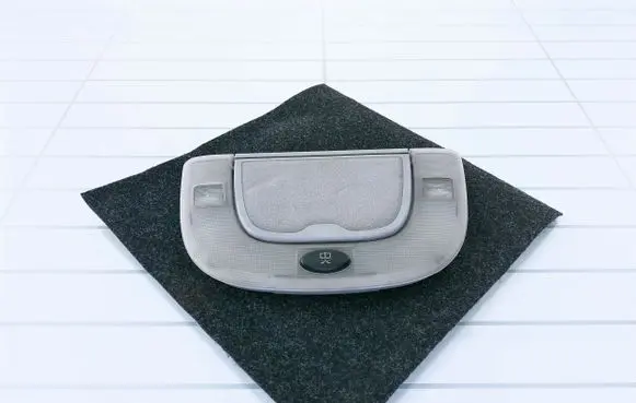 Mercedes-Benz S W220 Rear seat light A2208200301