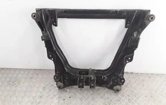 Nissan Leaf I (ZE0) Front subframe