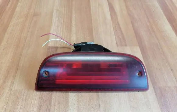 Jeep Cherokee III KJ Third/center stoplight 55155832AB
