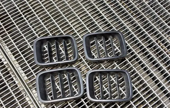 Suzuki Jimny Front grill