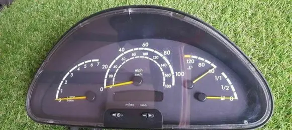 Mercedes-Benz Sprinter W901 W902 W903 W904 Speedometer (instrument cluster) A0014460821