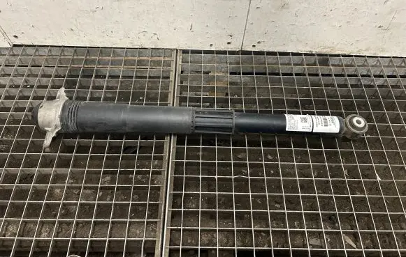 Volkswagen Jetta VII Rear shock absorber/damper 5QM513049AA 5QM512013AA