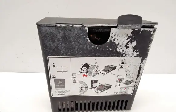 Mercedes-Benz ML W164 Tire air pump compressor A1645830202