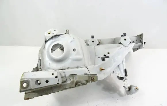Toyota Yaris Front quarter panel 