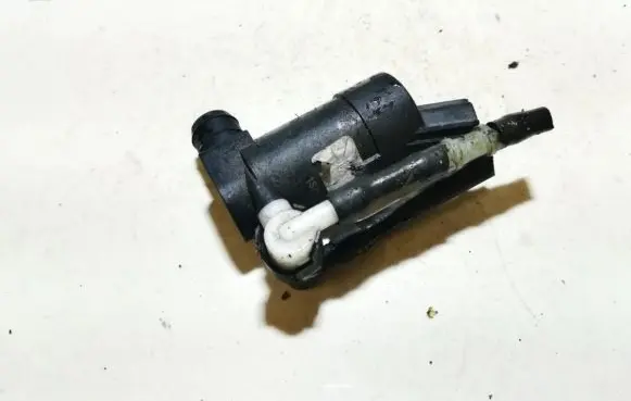 Ford Focus Windscreen/windshield washer pump 1s7117k624fe 1s71-17k624-fe
