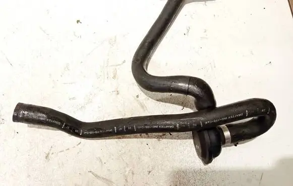 Toyota Urban Cruiser (XP110) Breather/breather pipe/hose 3911170926
