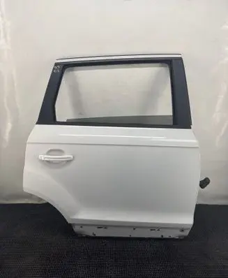 Audi Q7 4L Rear door 