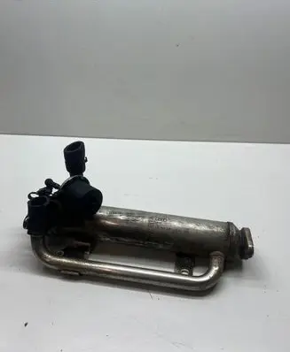 Volkswagen PASSAT B6 EGR valve cooler 03G131512AE 024506