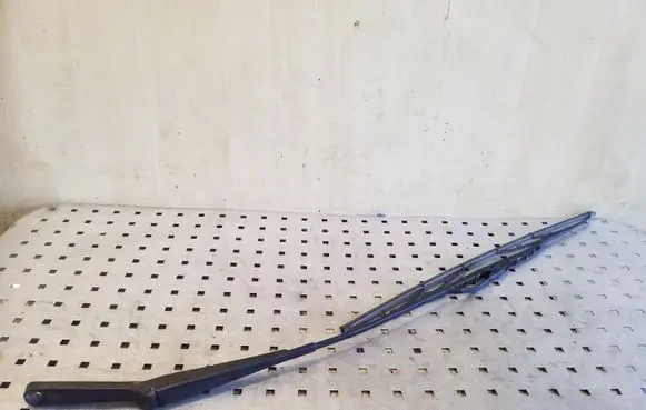 Volkswagen Transporter - Caravelle T4 Front wiper blade arm 701955410A