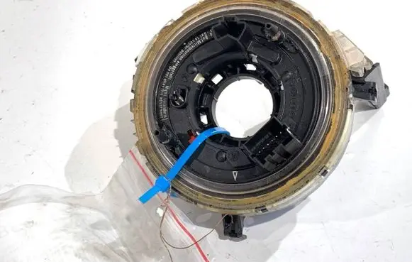 Audi A4 S4 B6 8E 8H Airbag squib ring wiring 8E0953541C